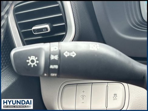 New 2026 Hyundai Venue SEL FWD image 29