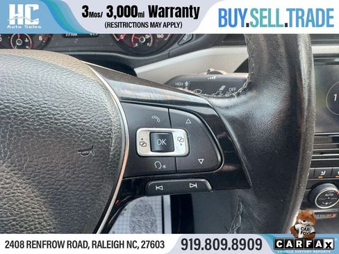 Used 2020 Volkswagen Passat 2.0T SE FWD image 27
