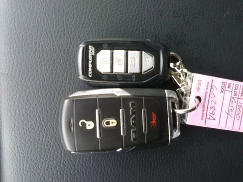 Used 2020 RAM 1500 Big Horn image 27