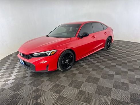 Used 2025 Honda Civic Sport image 4