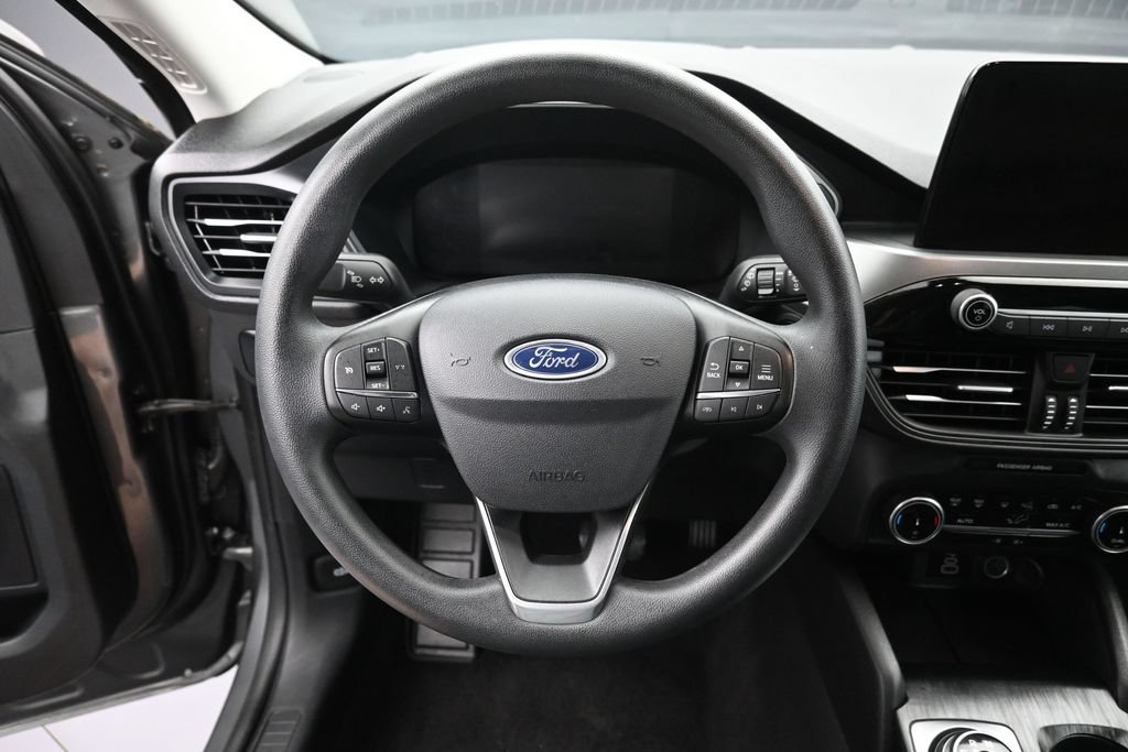 Used 2025 Ford Escape Active AWD/4WD image 23