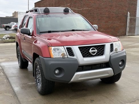 Used 2014 Nissan Xterra PRO-4X image 5