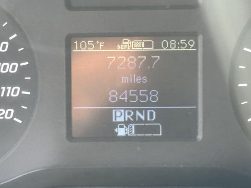 Used 2022 Mercedes-Benz Sprinter 2500 image 23