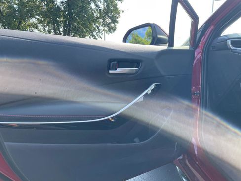 Used 2025 Toyota Corolla XSE image 18