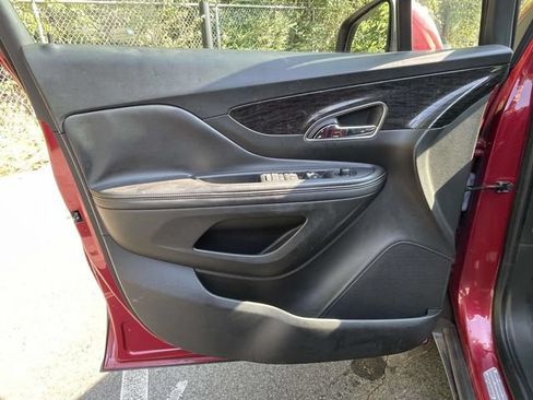 Used 2016 Buick Encore FWD image 17