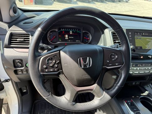 Used 2022 Honda Pilot Black Edition image 13