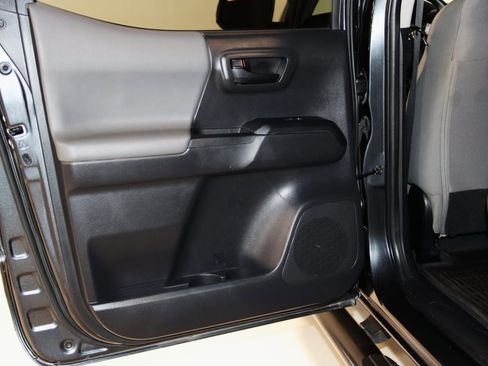 Used 2023 Toyota Tacoma SR image 49