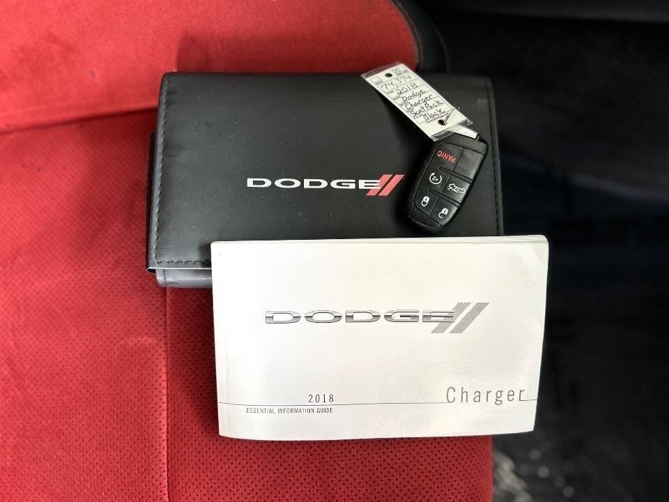 Used 2018 Dodge Charger R/T Scat Pack RWD image 86