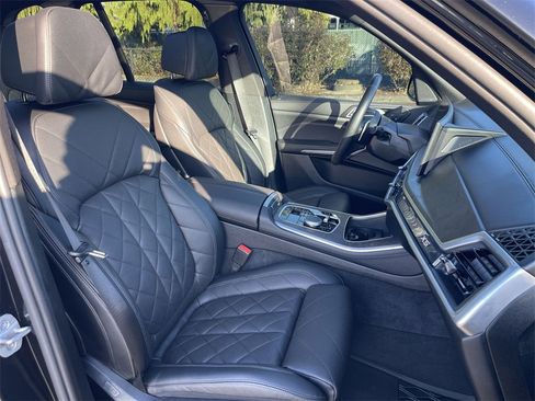 Used 2025 BMW X5 xDrive40i image 29