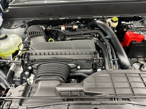 New 2026 Ford Maverick Lobo AWD/4WD image 40