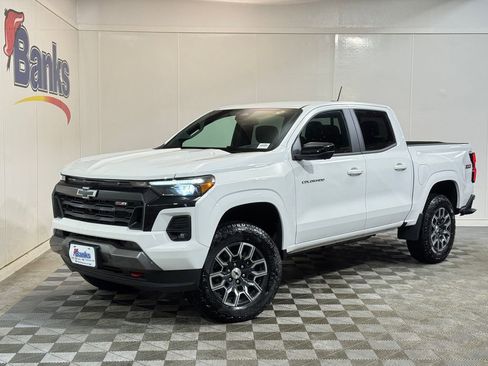 New 2026 Chevrolet Colorado Z71 w/ Technology Package AWD/4WD image 2