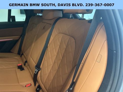 Certified 2025 BMW X5 sDrive40i w/ Climate Comfort Package image 21