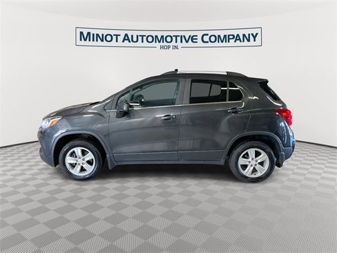 Used 2017 Chevrolet Trax LT image 5