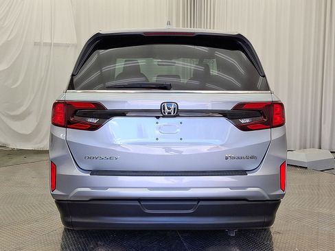Used 2025 Honda Odyssey EX-L image 26