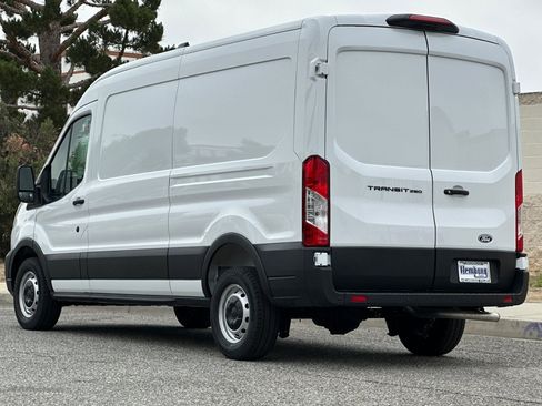 New 2026 Ford Transit 250 148 Medium Roof RWD image 6