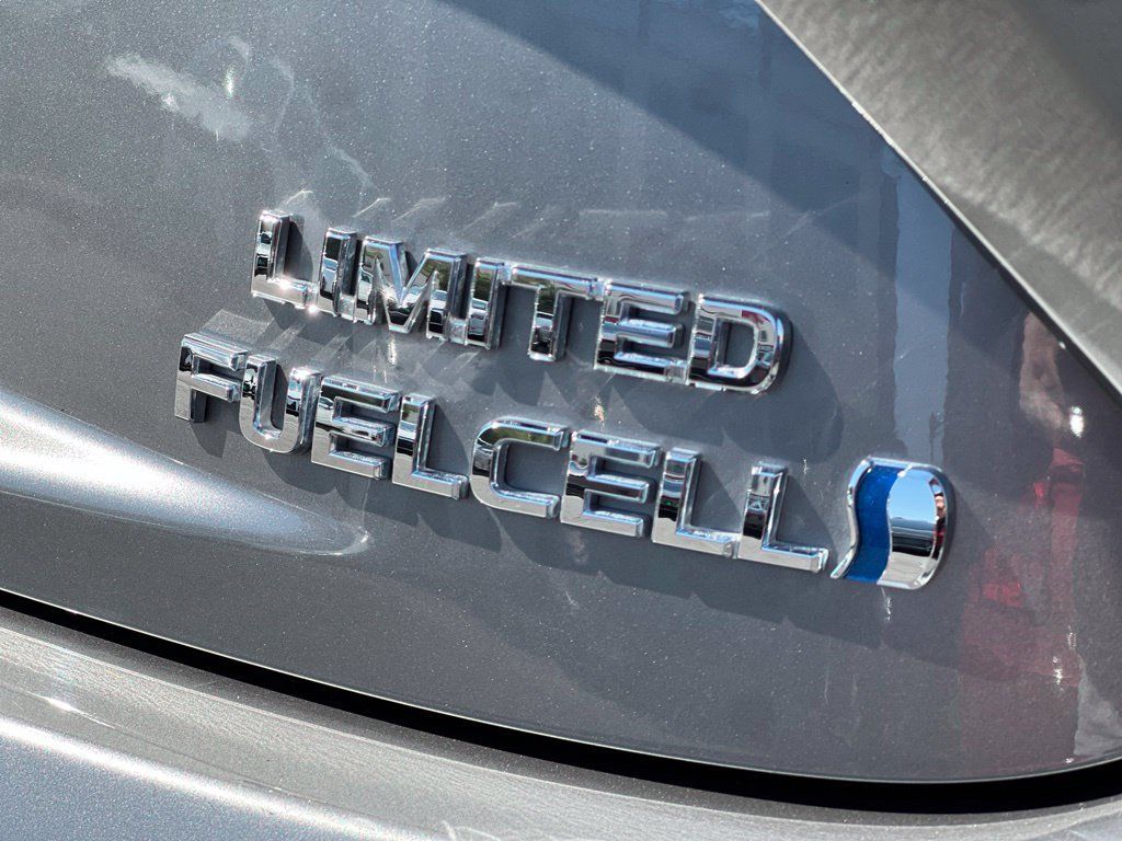 Certified 2022 Toyota Mirai w/ Toyota Teammate Package RWD image 10