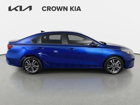 Certified 2024 Kia Forte LXS w/ LXS Technology Package FWD image 4