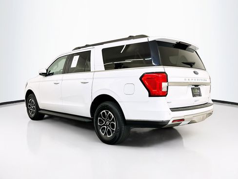 Used 2024 Ford Expedition Max XLT image 5