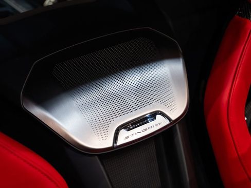 Used 2020 Chevrolet Corvette Stingray Premium Cpe w/ 3LT Preferred Equipment Group image 33