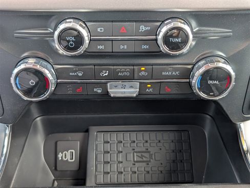 New 2025 Ford F150 XLT w/ Equipment Group 303A High image 21