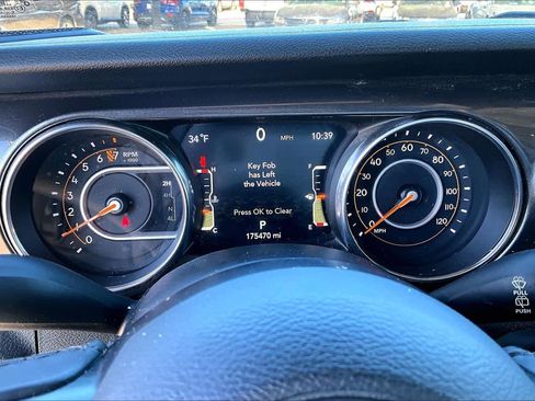 Used 2019 Jeep Wrangler Unlimited Sport image 25