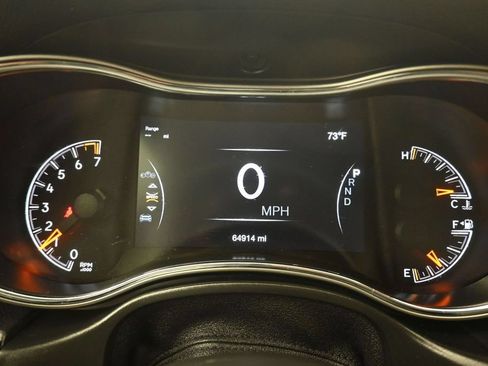 Used 2019 Jeep Grand Cherokee Limited AWD/4WD image 15