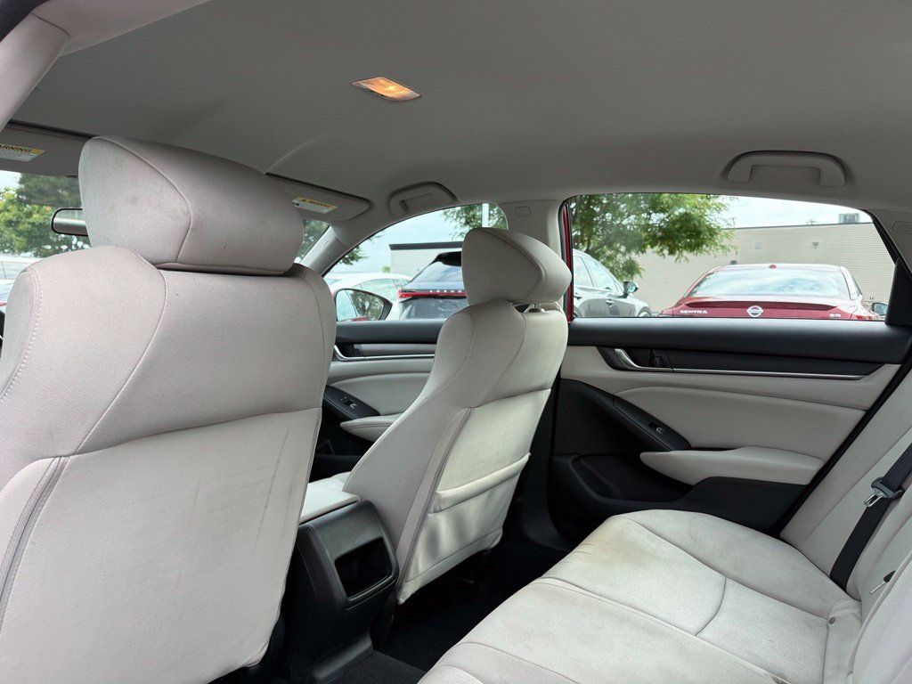 Used 2018 Honda Accord LX image 15