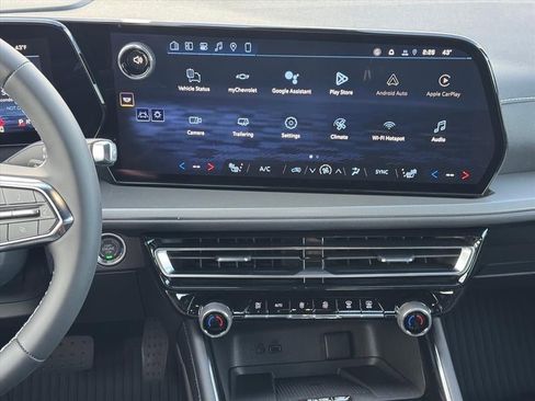 New 2026 Chevrolet Traverse LT w/ Driver Confidence Package image 8