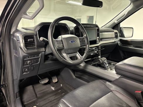 Used 2022 Ford F150 Lariat image 27