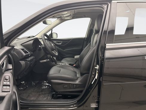 Used 2022 Subaru Forester Touring AWD/4WD image 8