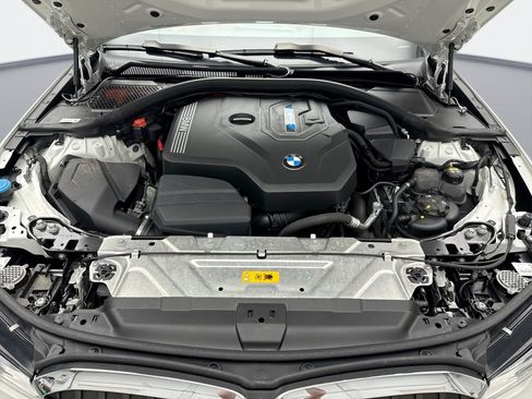 Used 2022 BMW 330e xDrive w/ Driving Assistance Package AWD/4WD image 27