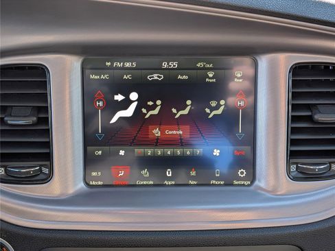 Used 2023 Dodge Charger SXT w/ Blacktop Package image 28