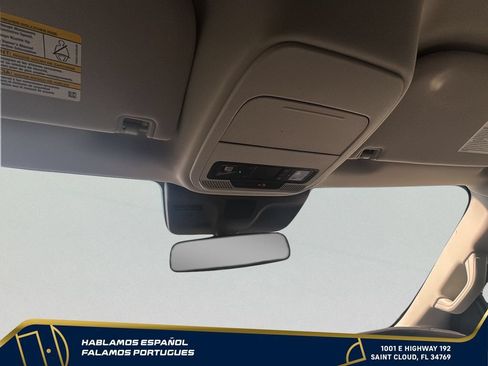 Used 2025 Ford Expedition Active AWD/4WD image 13