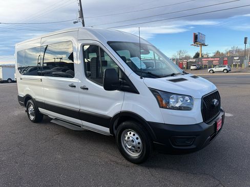 Used 2023 Ford Transit 350 XL image 2