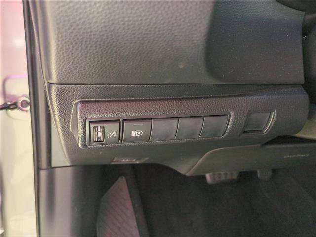 Used 2021 Toyota Corolla LE FWD image 13