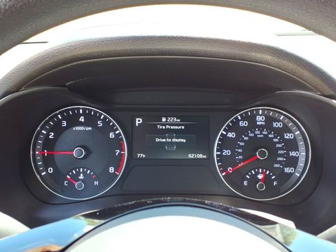 Used 2023 Kia Forte LXS FWD image 14