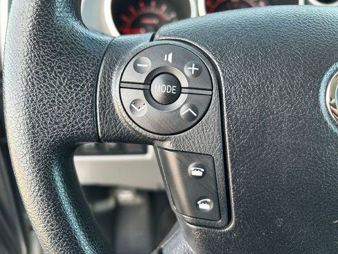 Used 2013 Toyota Tundra 4x4 Double Cab image 13