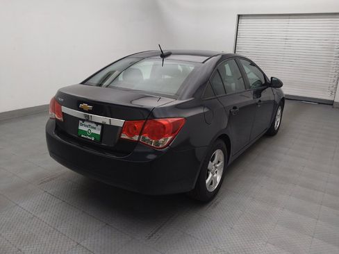 Used 2015 Chevrolet Cruze LS FWD image 9