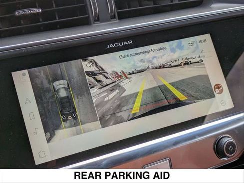 New 2024 Jaguar I-PACE R-Dynamic HSE image 10