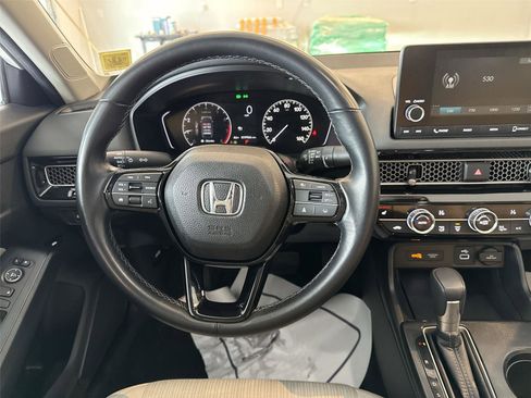 Used 2024 Honda Civic EX image 11