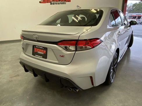 Certified 2023 Toyota Corolla SE image 3
