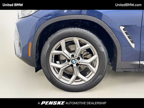 Used 2022 BMW X3 xDrive30i w/ Premium Package 2 AWD/4WD image 2