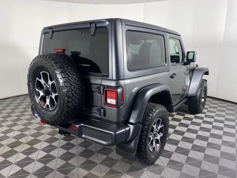 Used 2022 Jeep Wrangler Rubicon w/ Cold Weather Group AWD/4WD image 8