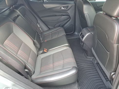Used 2024 Chevrolet Equinox RS FWD image 14
