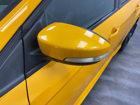 Used 2015 Ford Focus ST w/ Equipment Group 401A image 10