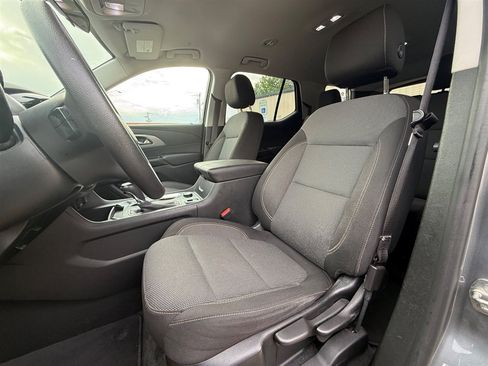 Used 2020 Chevrolet Traverse LS AWD/4WD image 22