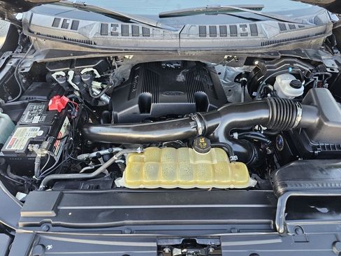 Used 2020 Ford F150 Lariat w/ Equipment Group 502A Luxury image 11