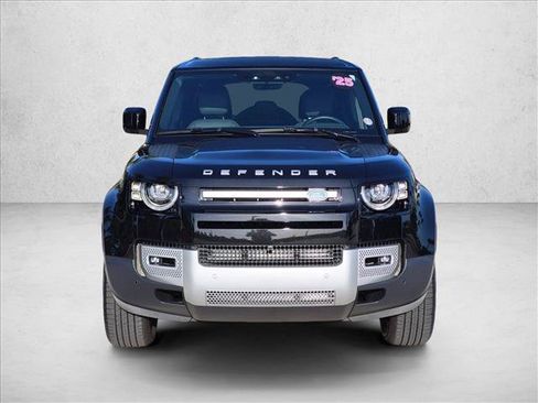 Used 2025 Land Rover Defender 110 S AWD/4WD image 2