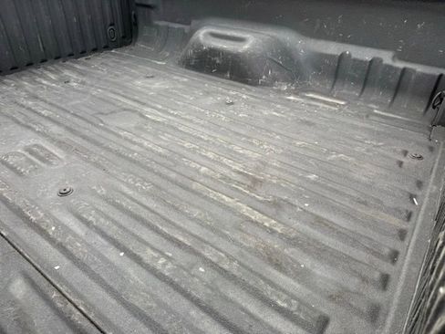 Used 2016 Ford F250 Lariat w/ Lariat Ultimate Package image 4