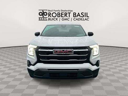 Used 2026 GMC Terrain Elevation AWD/4WD image 3
